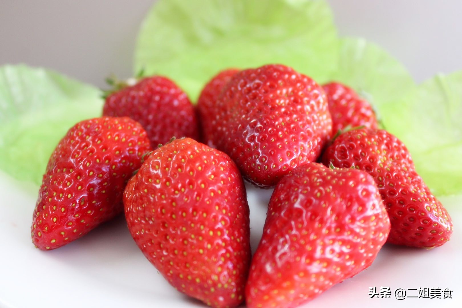 保存草莓原来这么简单，教您一招，放久也不会软烂，不怕多买了