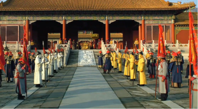紫禁城门面担当乾清宫，明代是皇帝寝宫，清代为何成了理政宫殿？