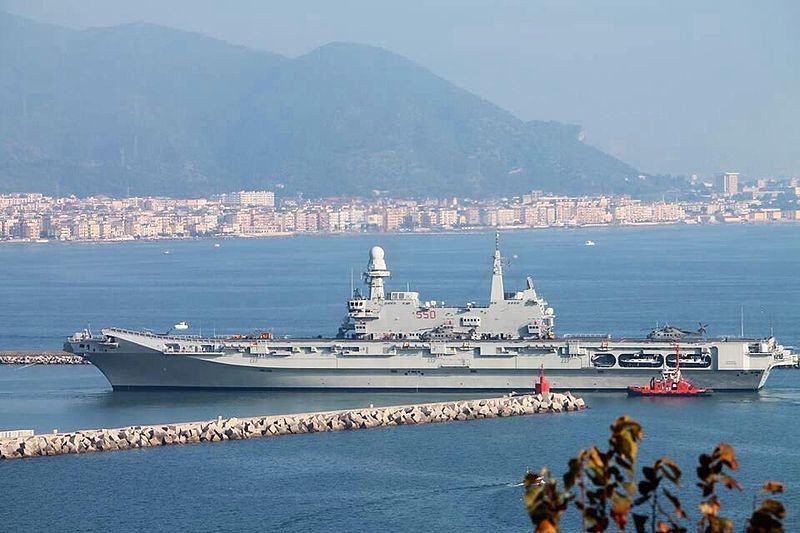 双航母出击！中国海军迈入新时代，多少艘航母才够用？