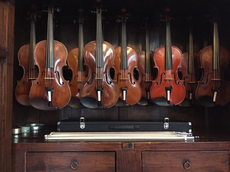 最早的小提琴 世界上最早的小提琴是哪个国家发明