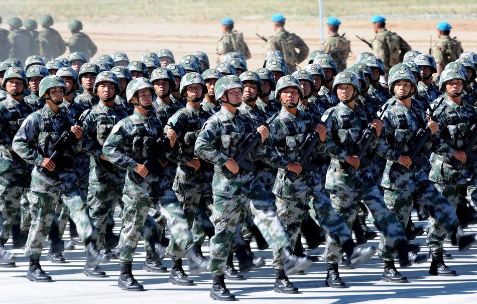 中国人民解放军编制：军、师、旅、团、营、连、排、班各有多少人