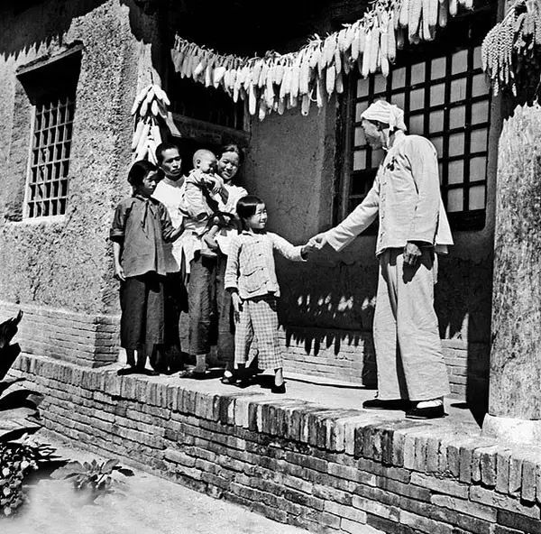 50年代的珍贵记忆：平凡朴实的中国农村老百姓