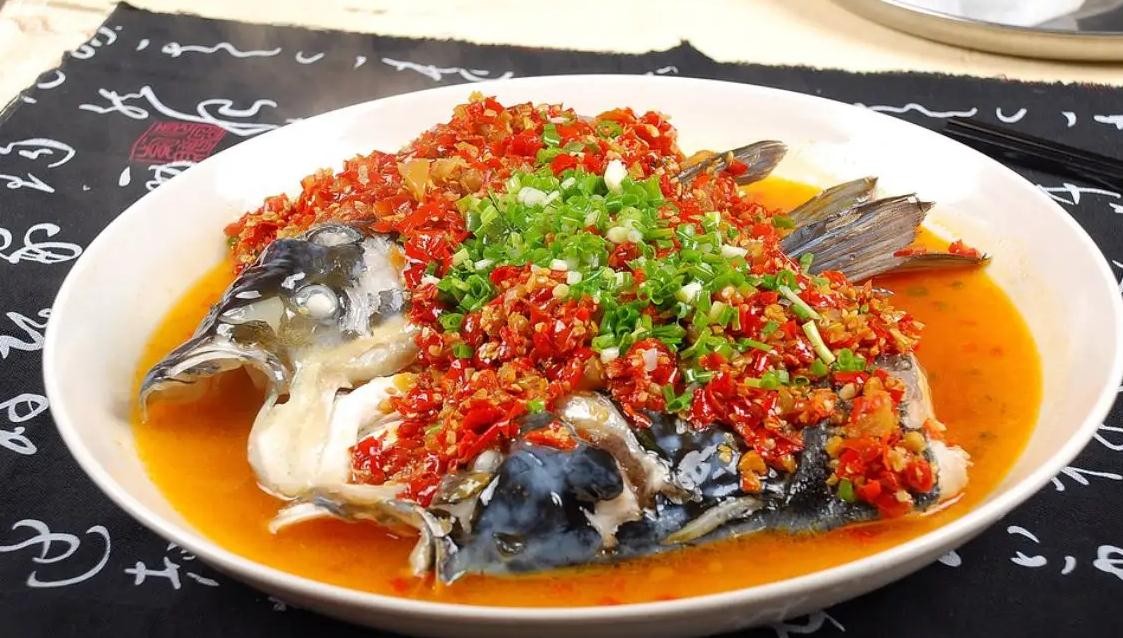 湖南最出名的8道菜，麻辣可口，唇齿留香，学会在家就能做