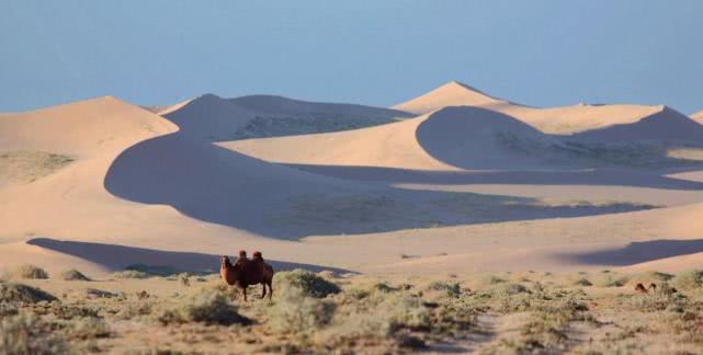 蒙古的漠南漠北漠西，如今变成了哪些城市？中国和蒙古国都有