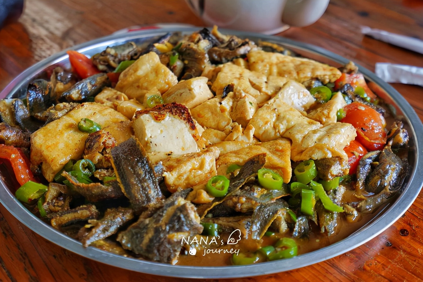 桂林旅游，不可错过的地道美食，重口味爱好者的天堂