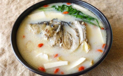 鱼汤怎么做好吃 鱼汤怎么做方法