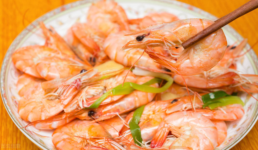 老少咸宜的3种海虾做法，最受欢迎那种不用加油盐，刚上桌就吃光