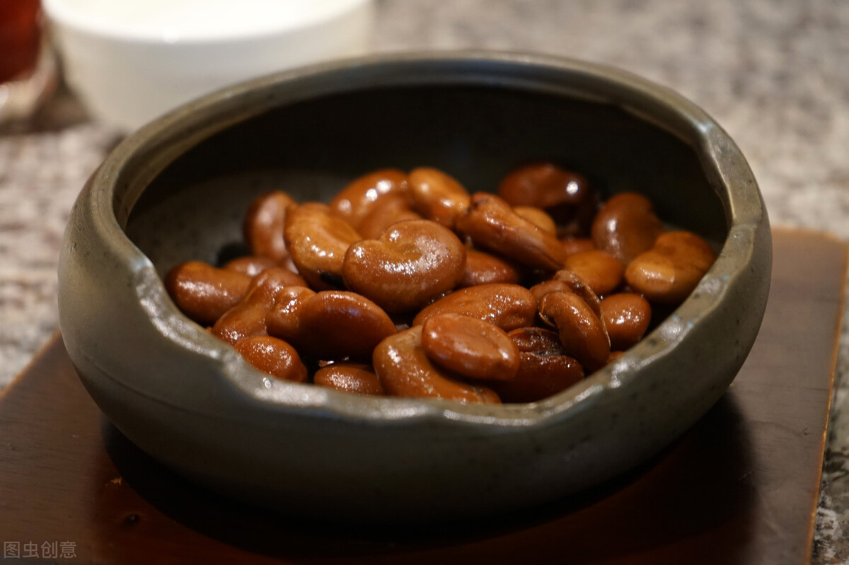 鲁迅笔下的茴香豆，为啥那么好吃，技巧全在配料上