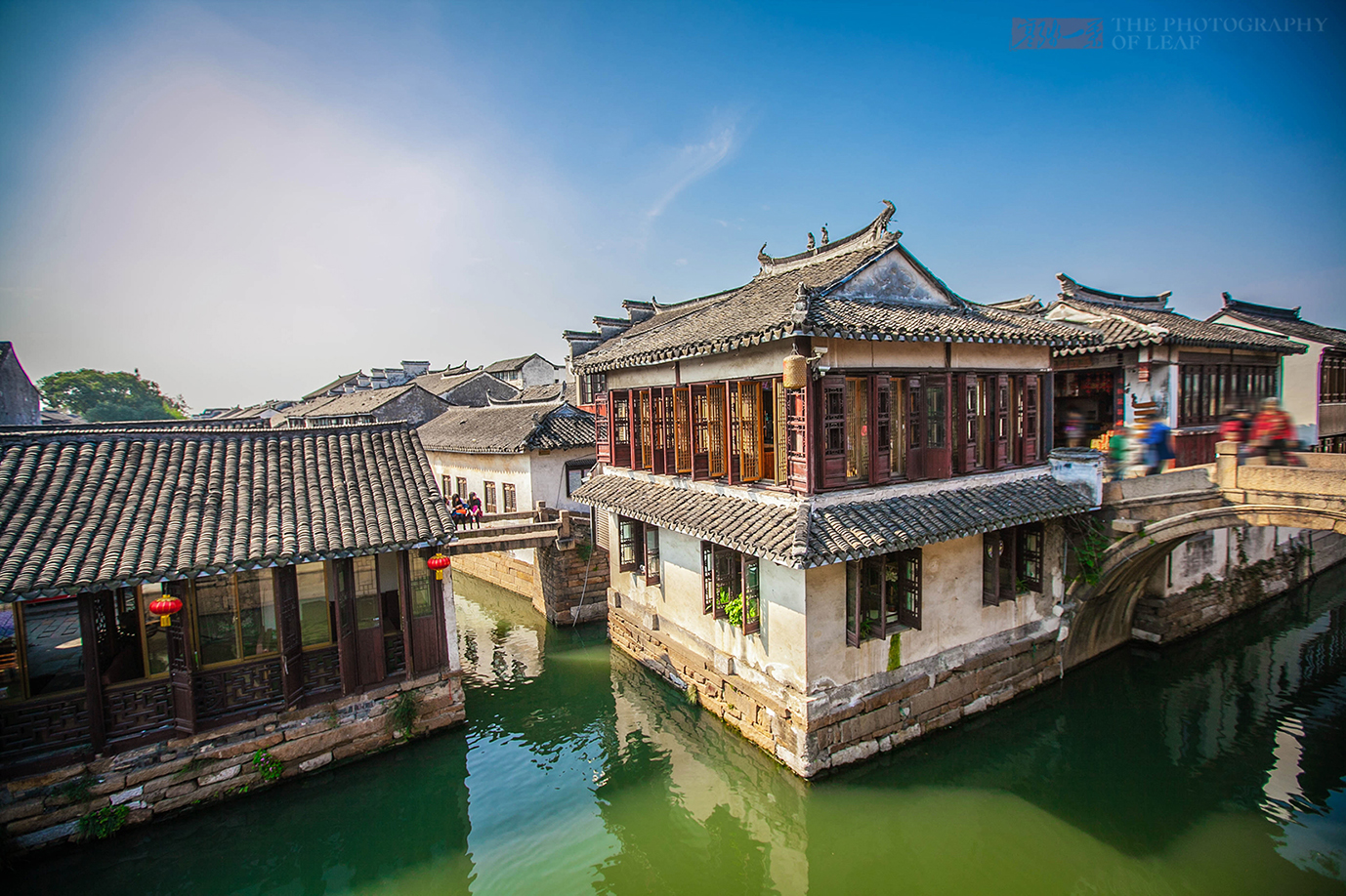 九百多年的水乡古镇周庄，被誉为“中国第一水乡”，果然很美