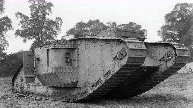 世界上的第一辆坦克