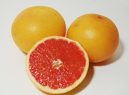 葡萄柚和西柚的区别是什么 葡萄柚的功效与作用有哪些