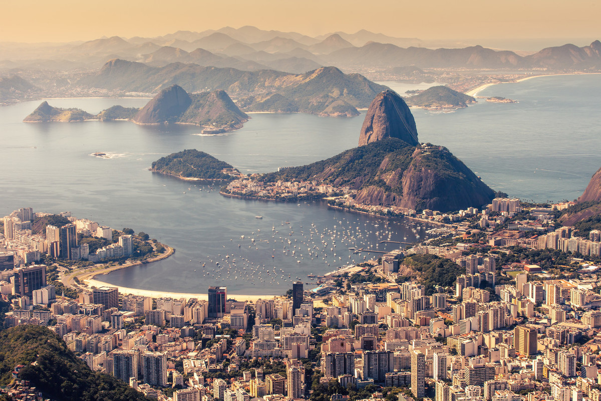 从繁华的里约搬到了巴西利亚，巴西的首都变迁，展现出了智慧