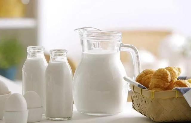 全脂牛奶有哪些（什么是全脂牛奶）