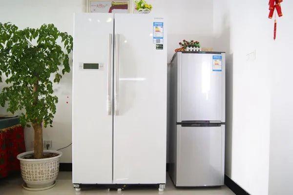 冰箱保鲜室结冰怎么回事 冰箱保鲜室结冰什么原因