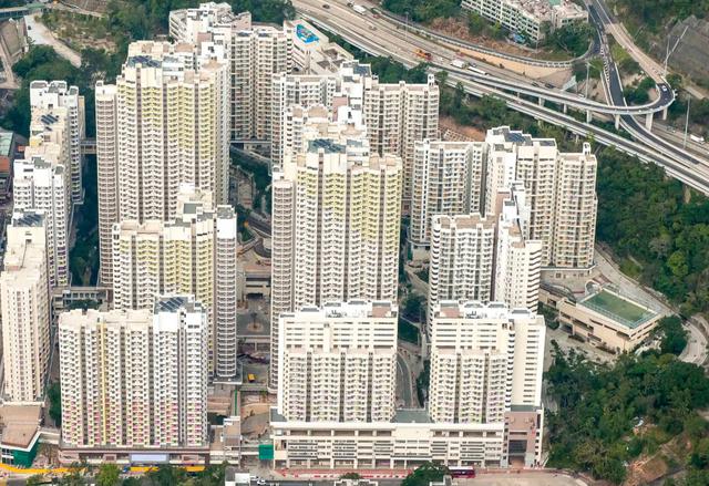 香港工资那么高为什么很多人买不起房？