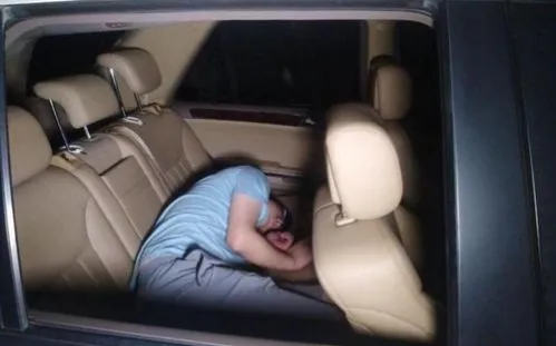 车里关窗户睡觉会缺氧吗（后果很严重）