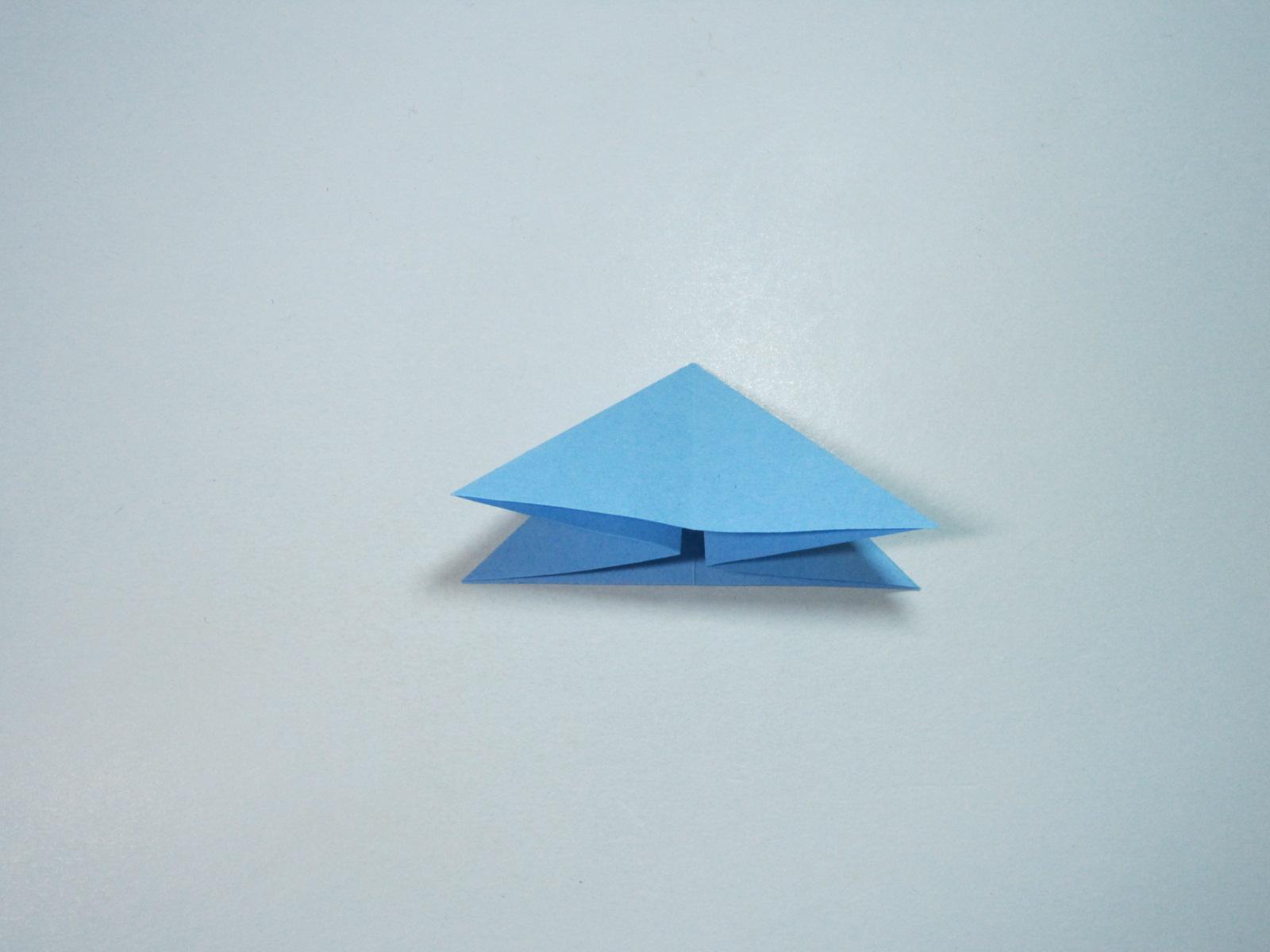 儿童手工折纸：简单的爱心折纸步骤图解