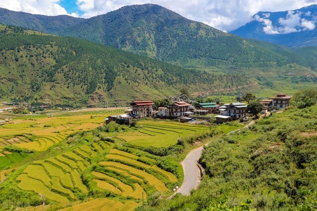 不丹民人的生活水平怎么样（不丹的经济水平）