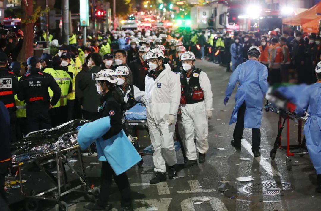 韩踩踏事故有中国公民遇难 中方表态