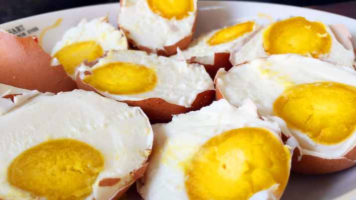 怎么腌鸡蛋出油又好吃（方法）